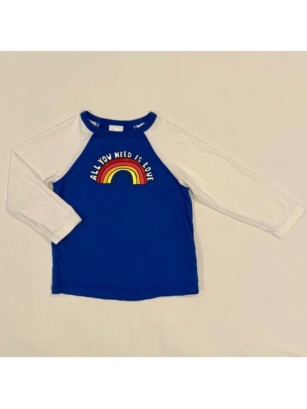 Hanna Andersson All You Need Is Love Tee Boys 3T 90 cm Long Sleeves Rainbow Blue